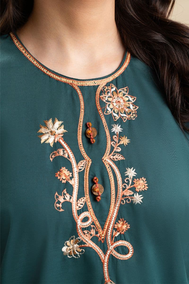 2 Piece Embroidered Lawn Suit Pret thumbnail