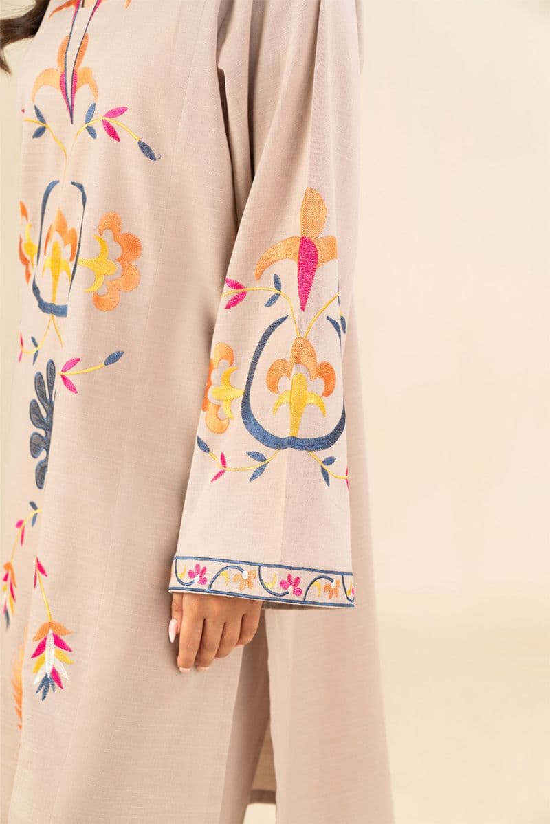 3 PIECE EMBROIDERED SLUB SUIT (PRET) thumbnail