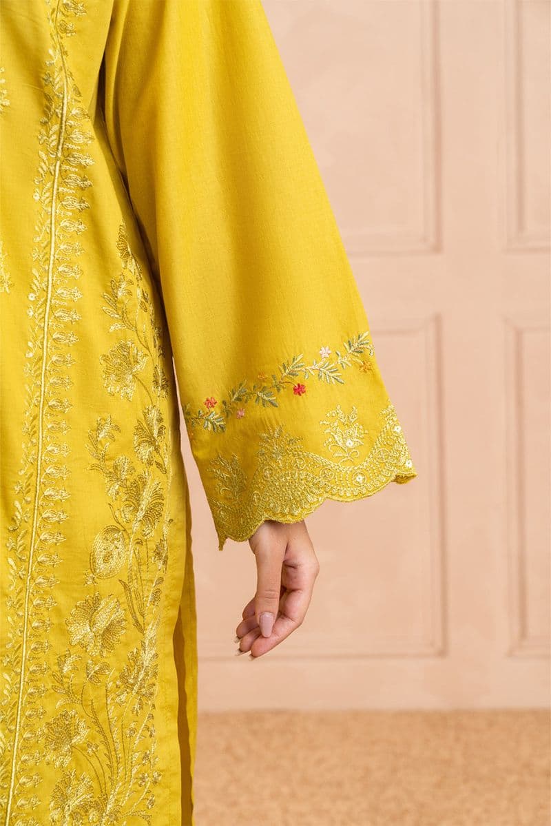 3 PIECE EMBROIDERED LAWN SUIT (HIGH CASUAL) thumbnail