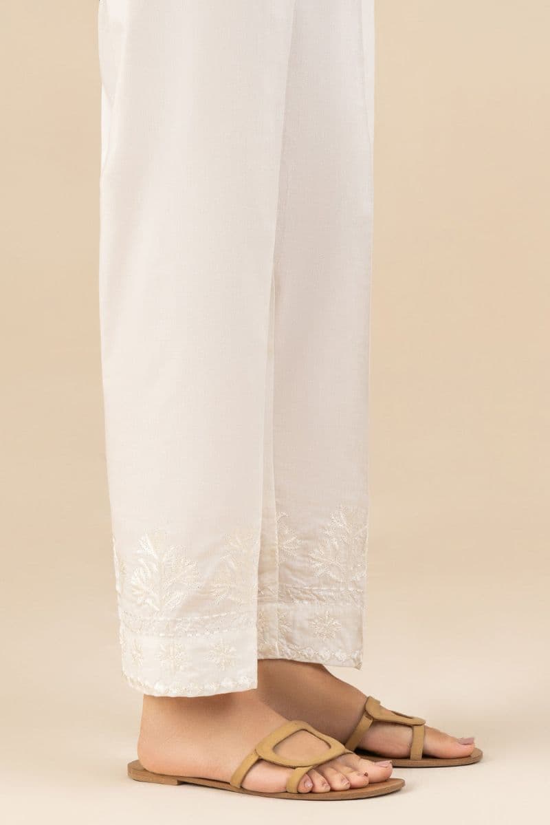 EMBROIDERED STRAIGHT PANTS thumbnail