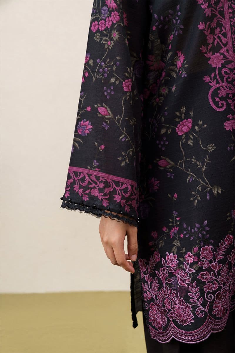 3 PIECE EMBROIDERED SLUB KHADDAR SUIT-MAJESTIC HEM (UNSTITCHED) thumbnail