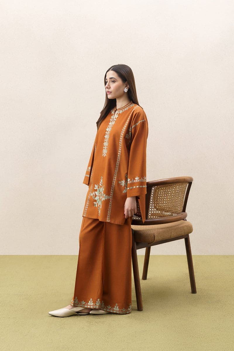 2 PIECE EMBROIDERED SLUB KHADDAR SUIT (PRET) thumbnail