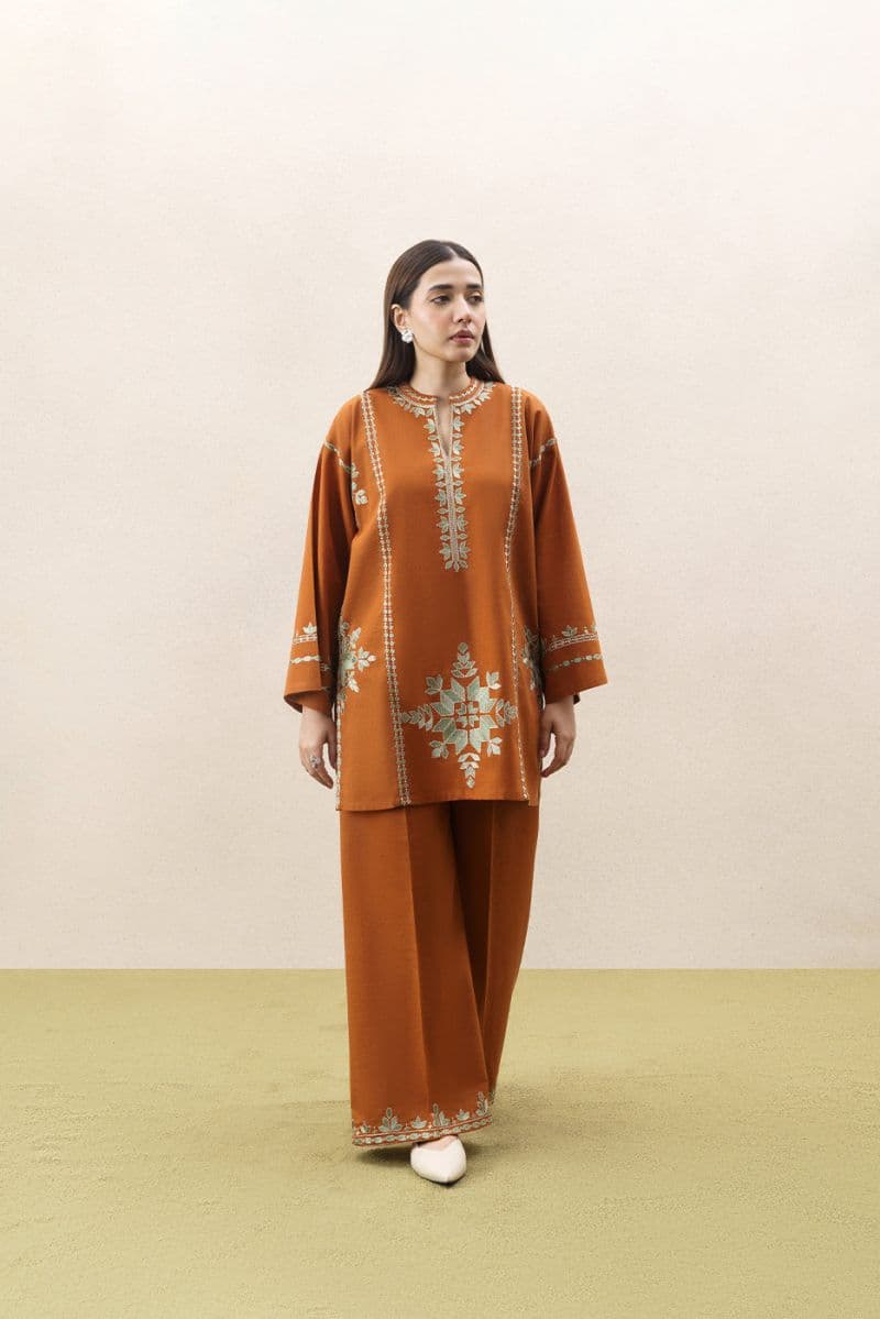 2 PIECE EMBROIDERED SLUB KHADDAR SUIT (PRET) thumbnail