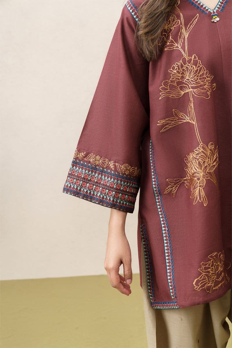 2 PIECE EMBROIDERED SLUB KHADDAR SUIT (PRET) thumbnail