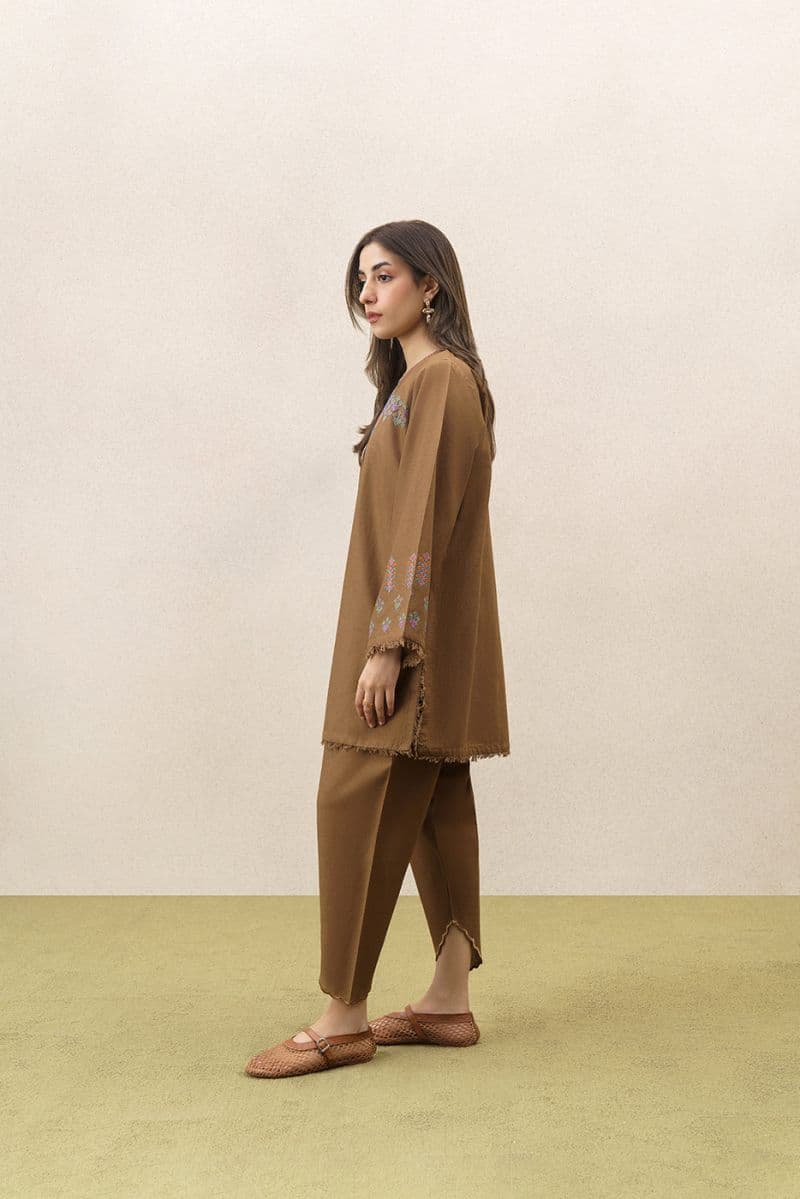 2 PIECE EMBROIDERED SLUB KHADDAR SUIT (PRET) thumbnail