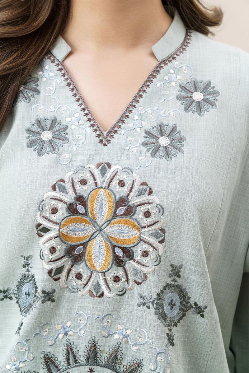 2 PIECE EMBROIDERED TWO WAY SLUB SUIT (PRET) thumbnail