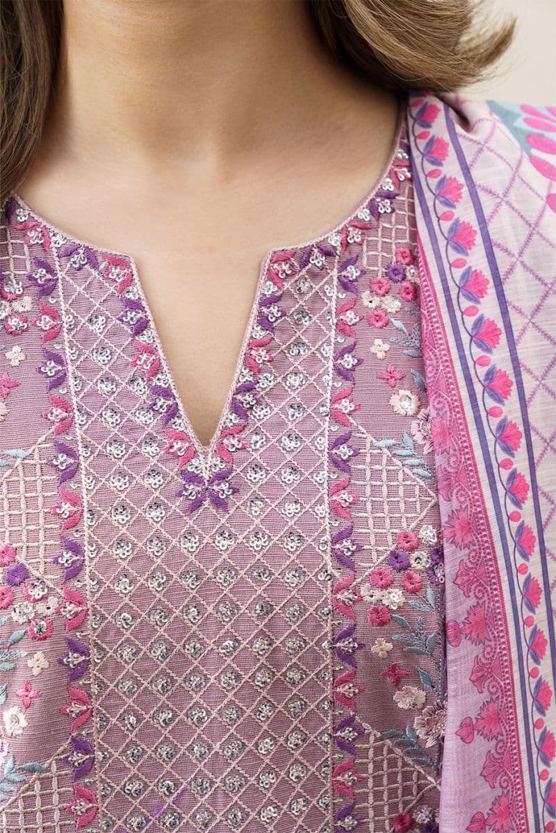 3 PIECE EMBROIDERED SLUB KHADDAR SUIT (PRET) thumbnail