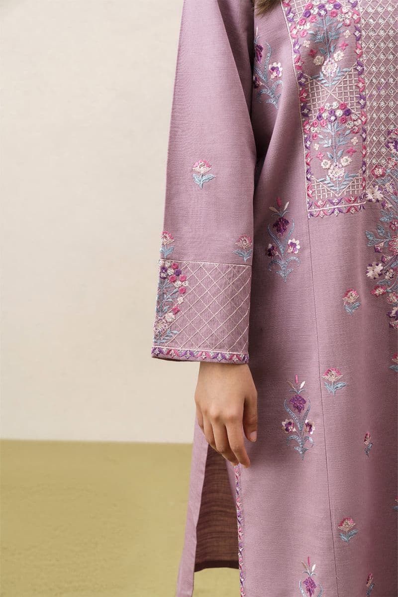 3 PIECE EMBROIDERED SLUB KHADDAR SUIT (PRET) thumbnail