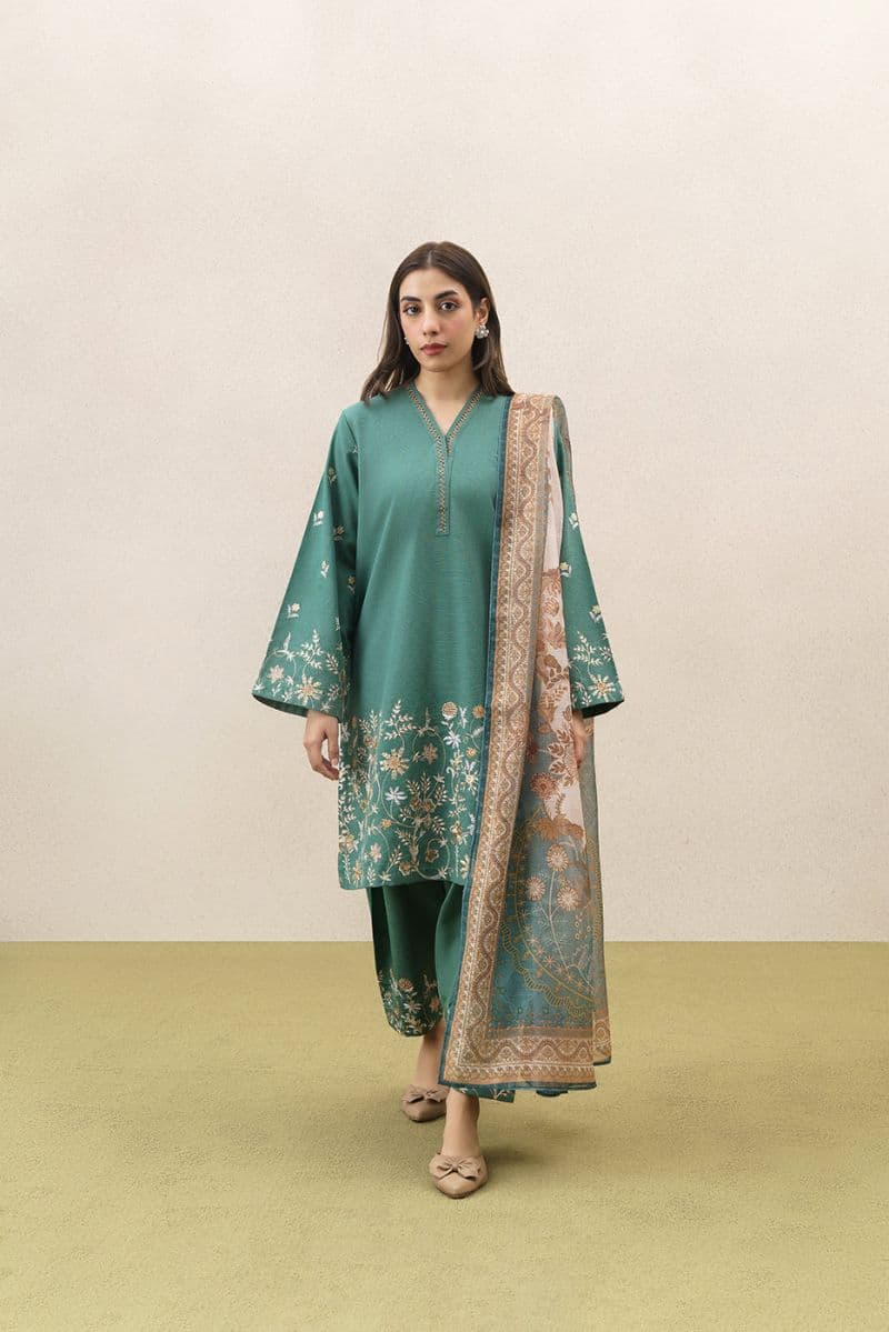 3 PIECE EMBROIDERED SLUB KHADDAR SUIT (PRET) thumbnail