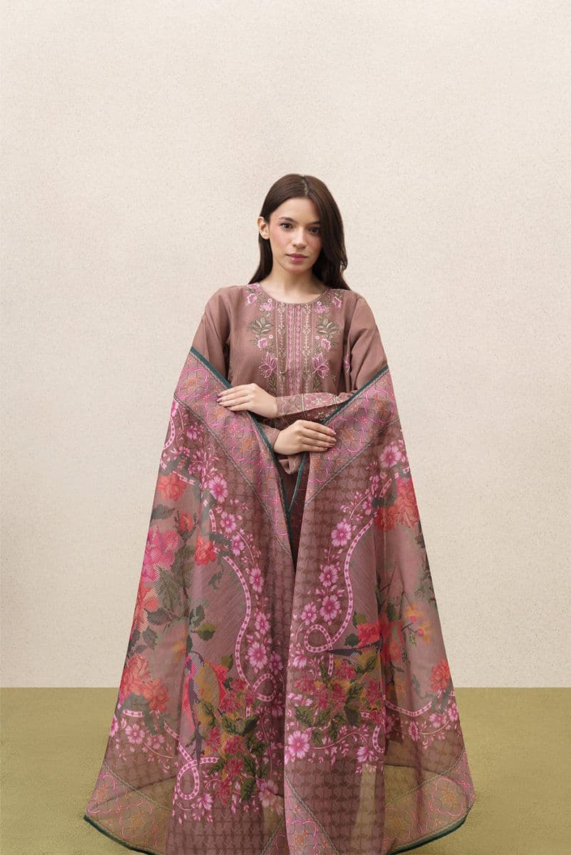 3 PIECE EMBROIDERED SLUB KHADDAR SUIT (PRET) thumbnail