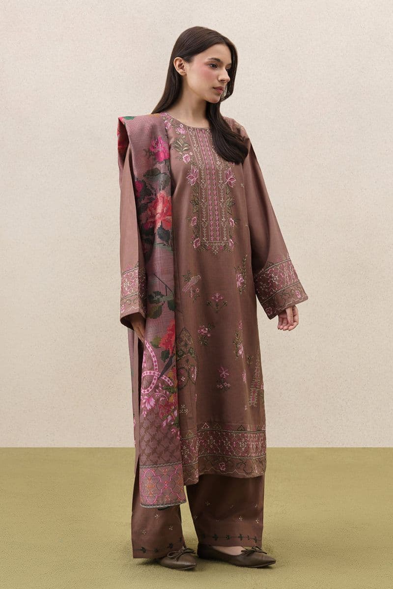 3 PIECE EMBROIDERED SLUB KHADDAR SUIT (PRET) thumbnail