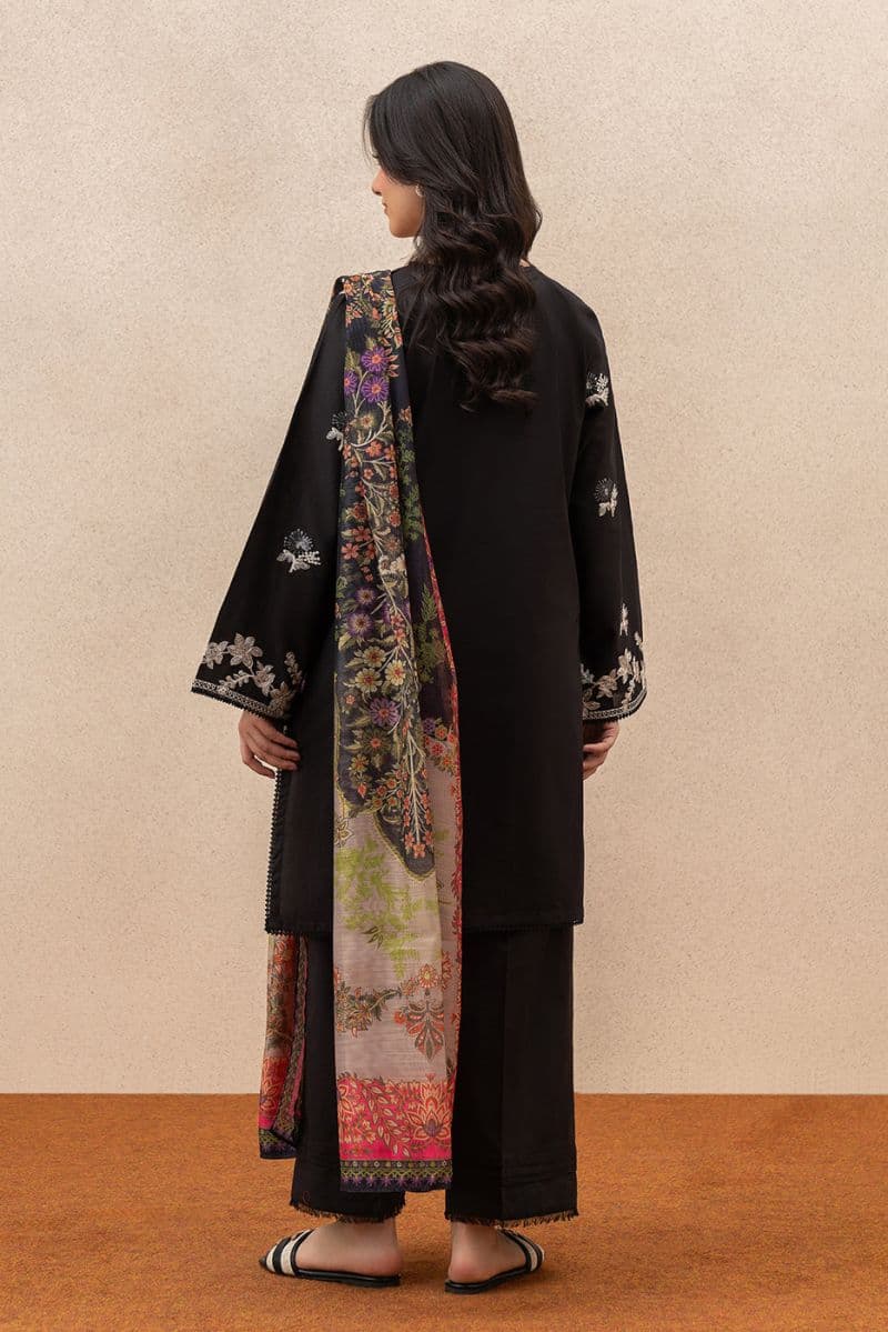 3 PIECE EMBROIDERED LAWN SUIT (PRET) thumbnail