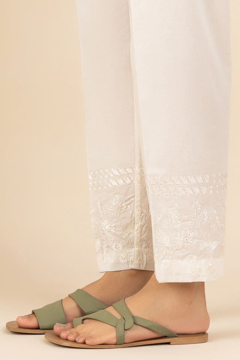 EMBROIDERED STRAIGHT PANTS thumbnail