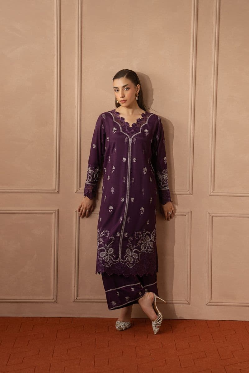 2 PIECE EMBROIDERED RAW SILK SUIT (LUXURY PRET) thumbnail