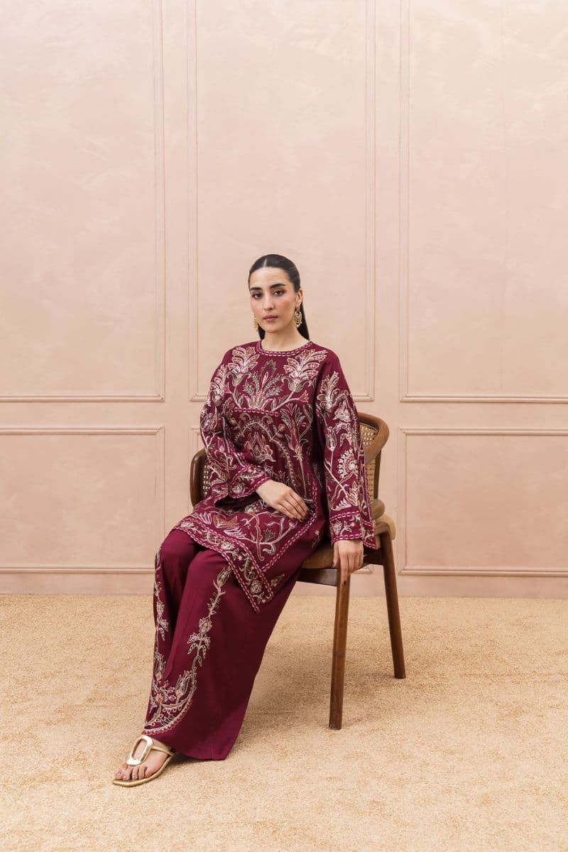 2 PIECE EMBROIDERED RAW SILK SUIT (LUXURY PRET) thumbnail