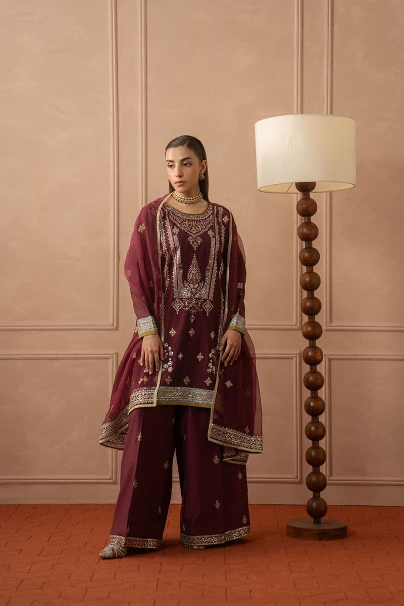 3 PIECE EMBROIDERED PAPER COTTON SUIT (LUXURY PRET) thumbnail