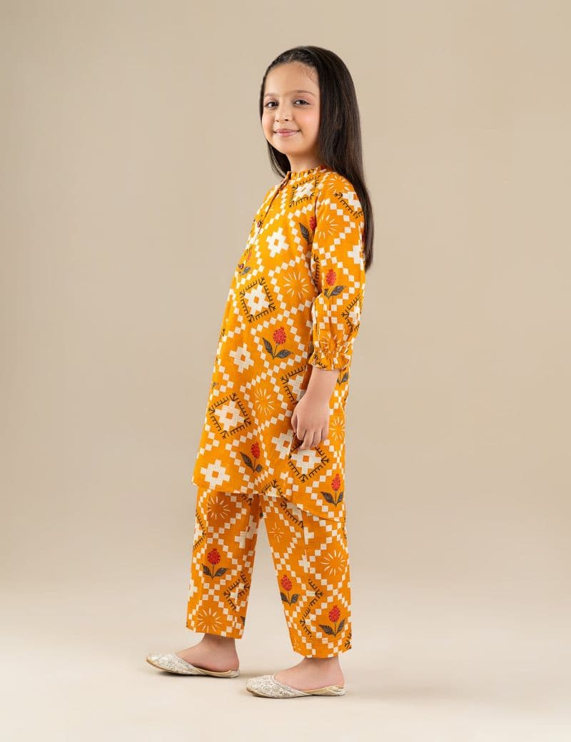 2 PIECE BLOCK PRINTED SUIT thumbnail