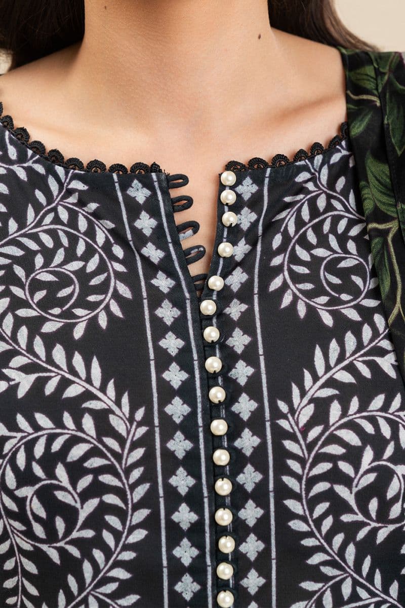 3 PIECE PRINTED LAWN SUIT-OBSIDIAN BLOOM (UNSTITCHED) thumbnail