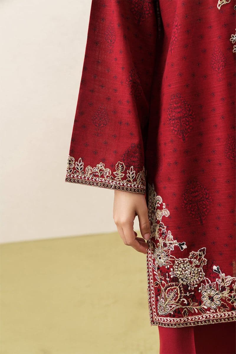 3 PIECE EMBROIDERED KHADDAR SUIT WITH SHAWL-GARNET CRUSH (UNSTITCHED) thumbnail