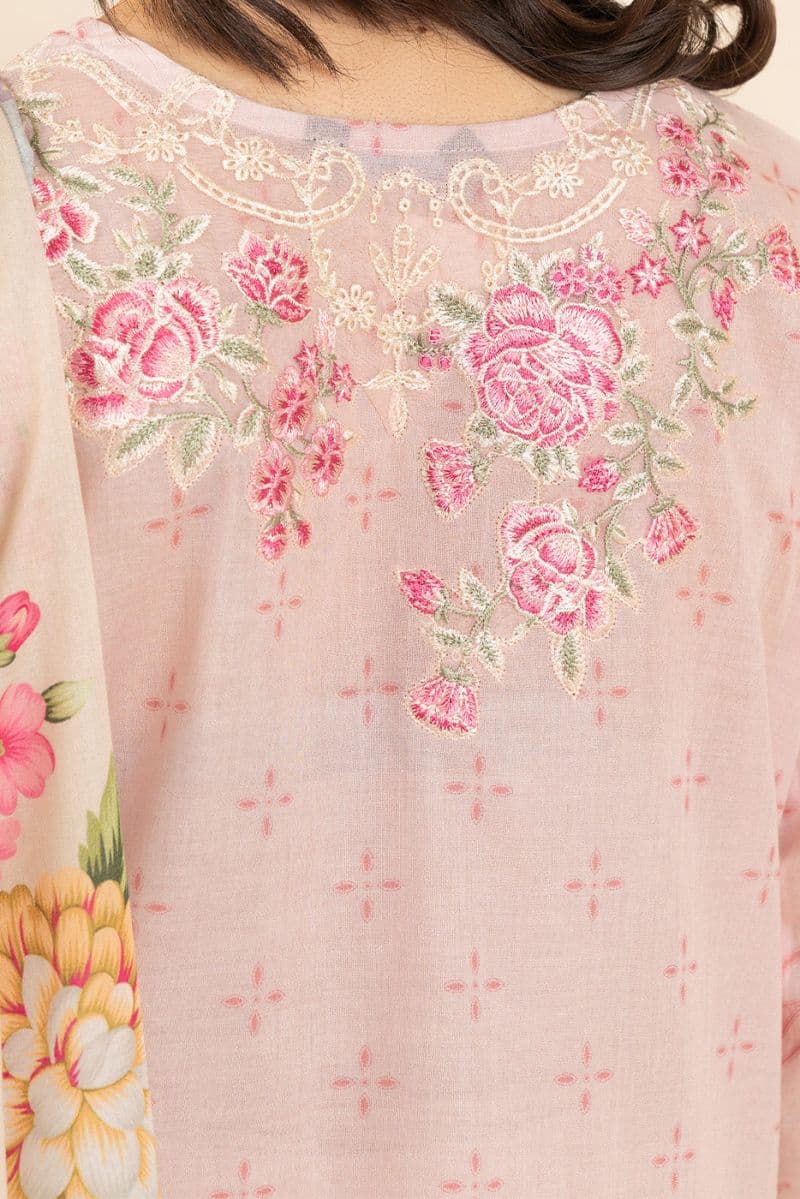 3 PIECE EMBROIDERED LAWN SUIT (PRET) thumbnail
