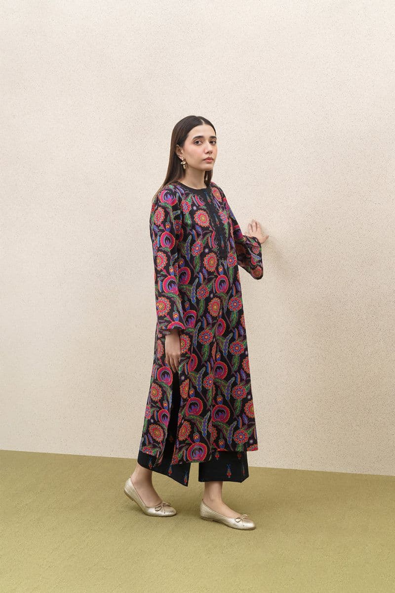 2 PIECE PRINTED SLUB KHADDAR SUIT (PRET)