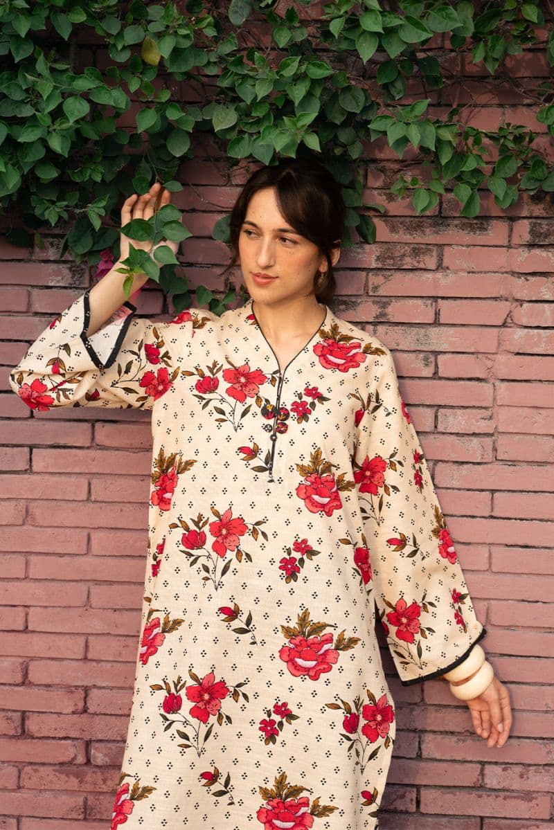 2 PIECE PRINTED SLUB KHADDAR SUIT (PRET)