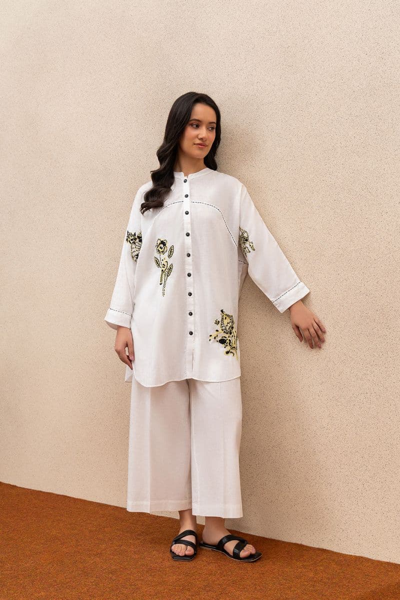 2 PIECE EMBROIDERED SUIT (PRET) thumbnail