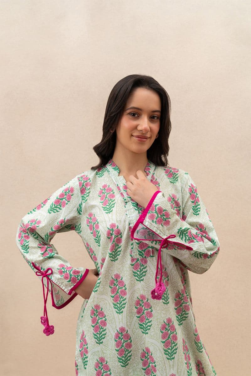 2 PIECE PRINTED LAWN SUIT (PRET) thumbnail