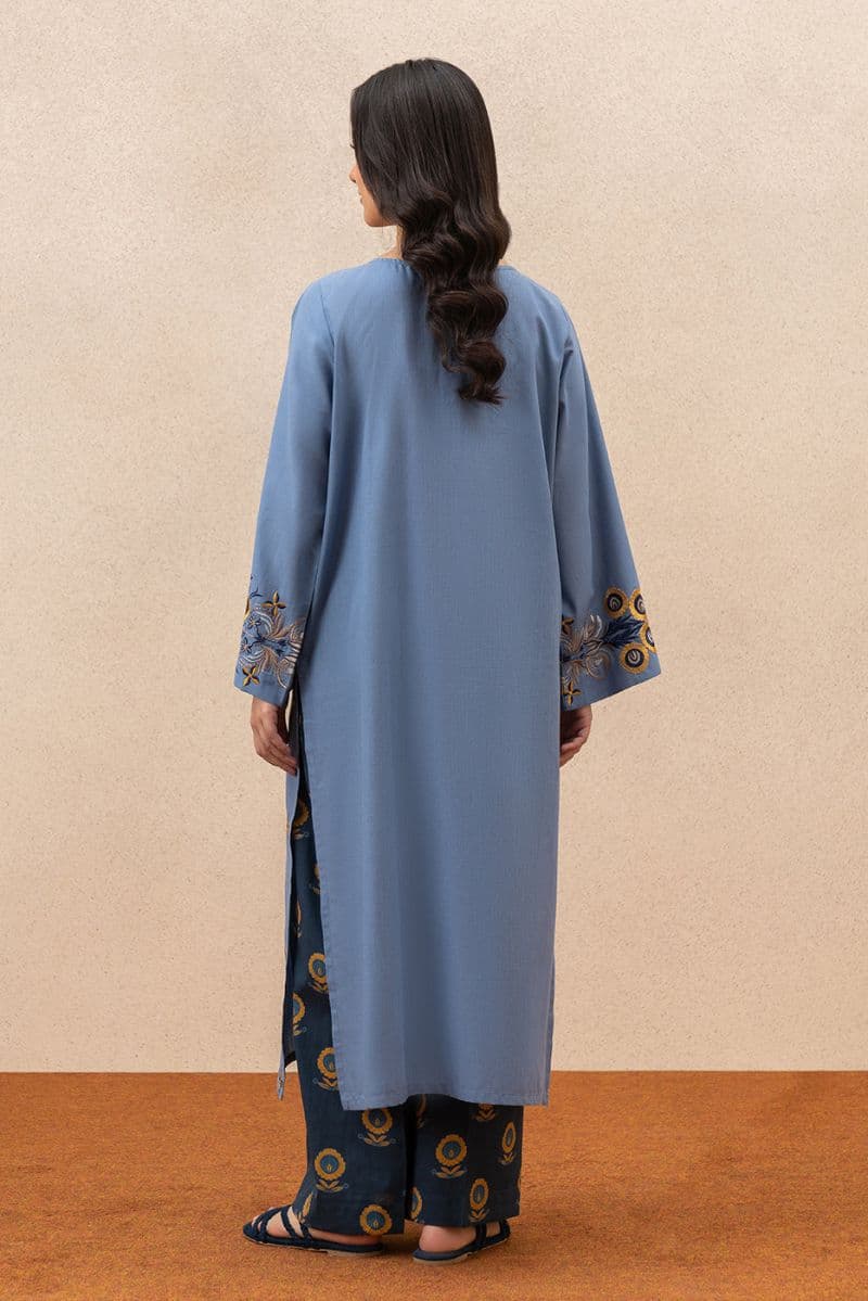 2 PIECE EMBROIDERED SLUB LAWN SUIT (PRET)