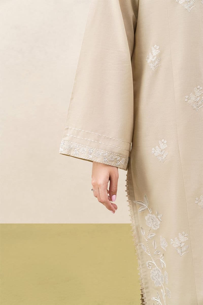 3 Piece Embroidered Lawn Suit - Ivory Garden Unstitched thumbnail