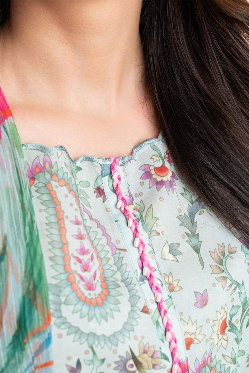 3 Piece Embroidered Lawn Suit - Rpeat Design Unstitched