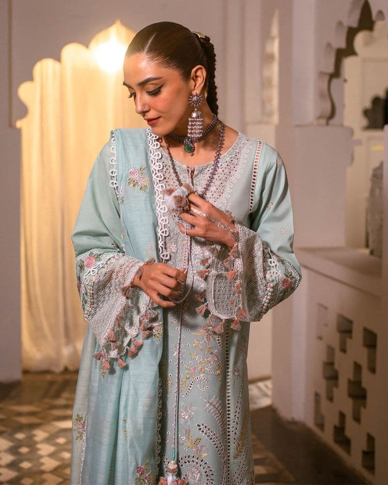Embroidered Lawn Unstitched Suit thumbnail