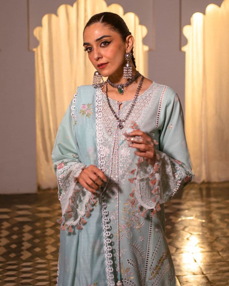 Embroidered Lawn Unstitched Suit thumbnail