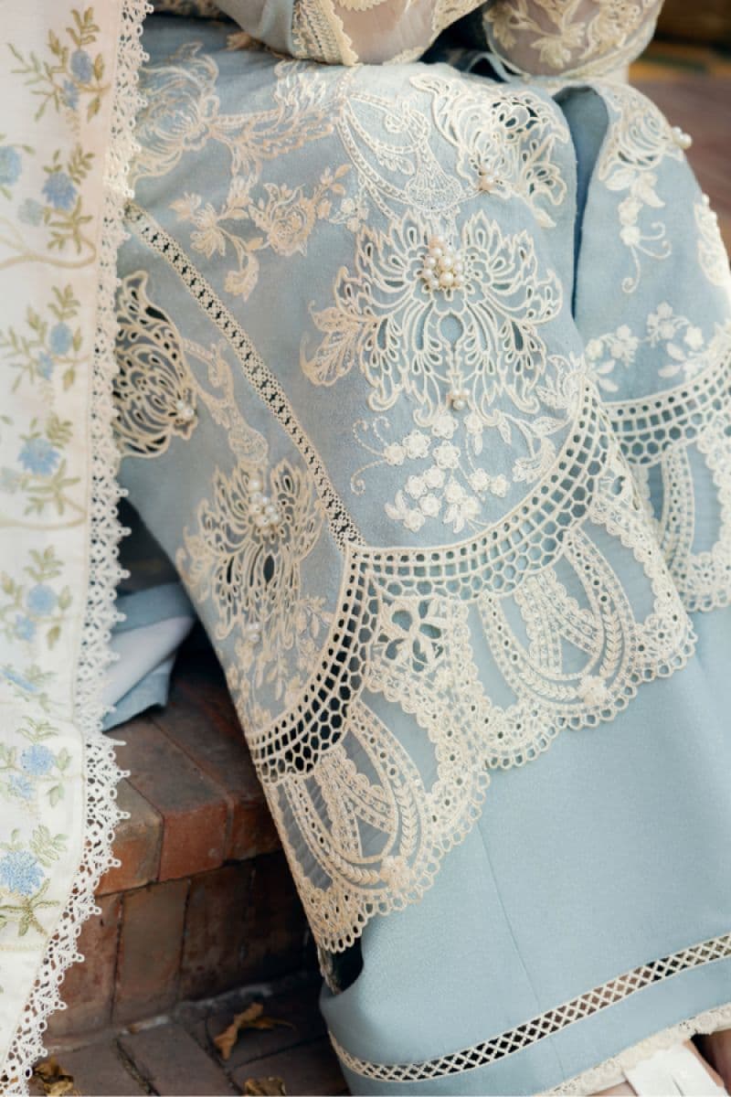 Embroidered Karandi 3 Piece Unstitched Suit thumbnail