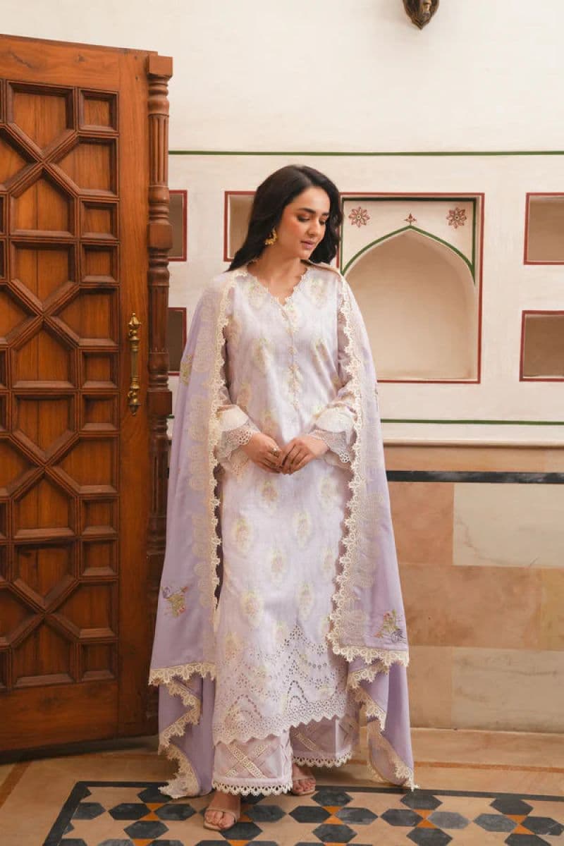 Embroidered Karandi 3 Piece Unstitched Suit thumbnail