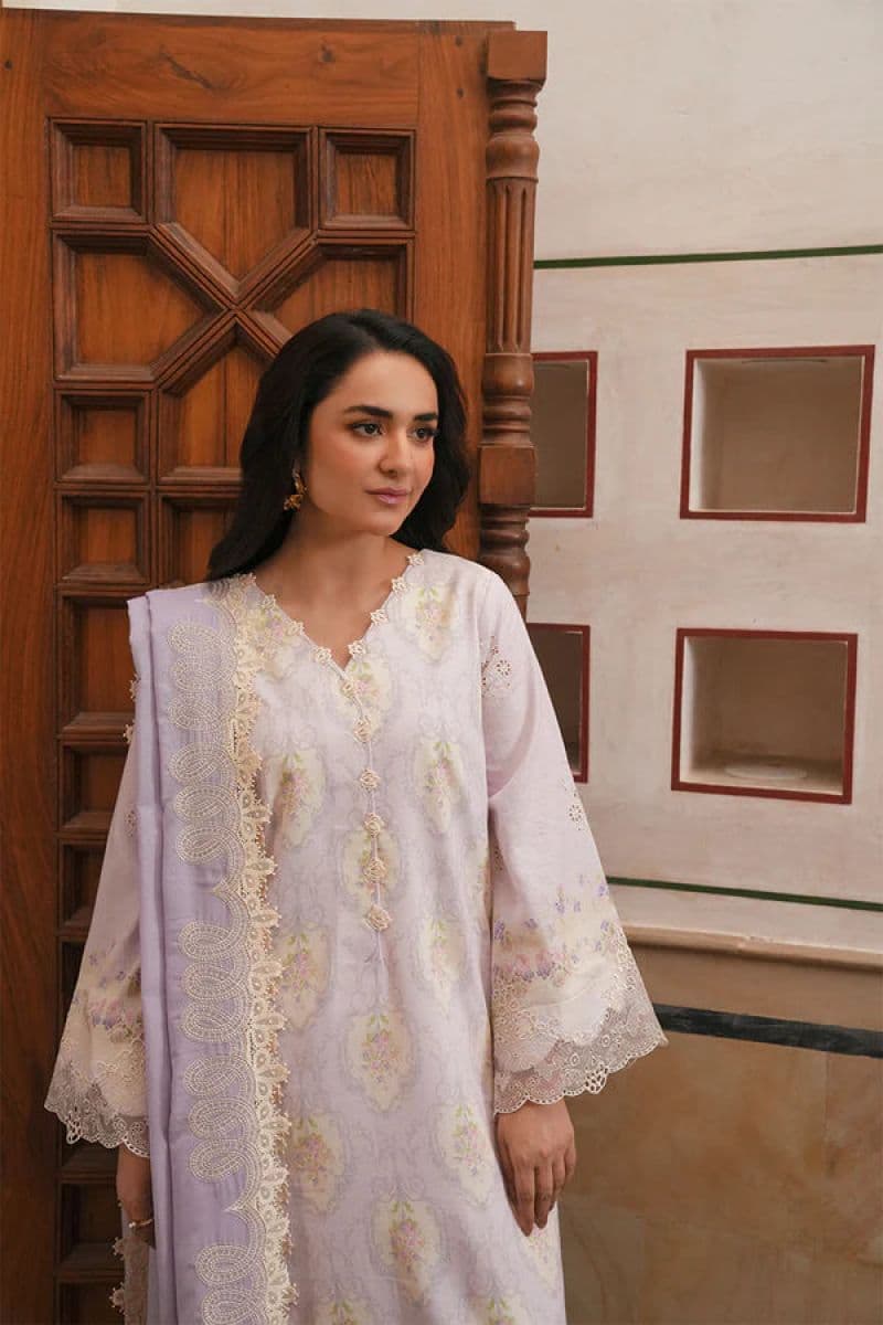 Embroidered Karandi 3 Piece Unstitched Suit thumbnail