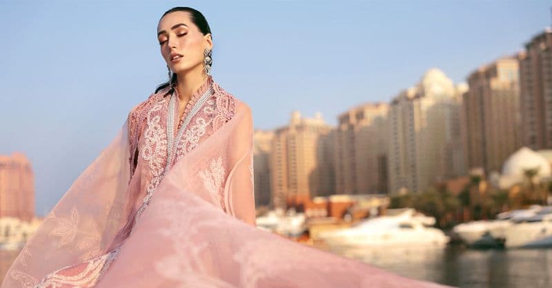 3 Piece Unstitched Embroidered Organza Suit thumbnail