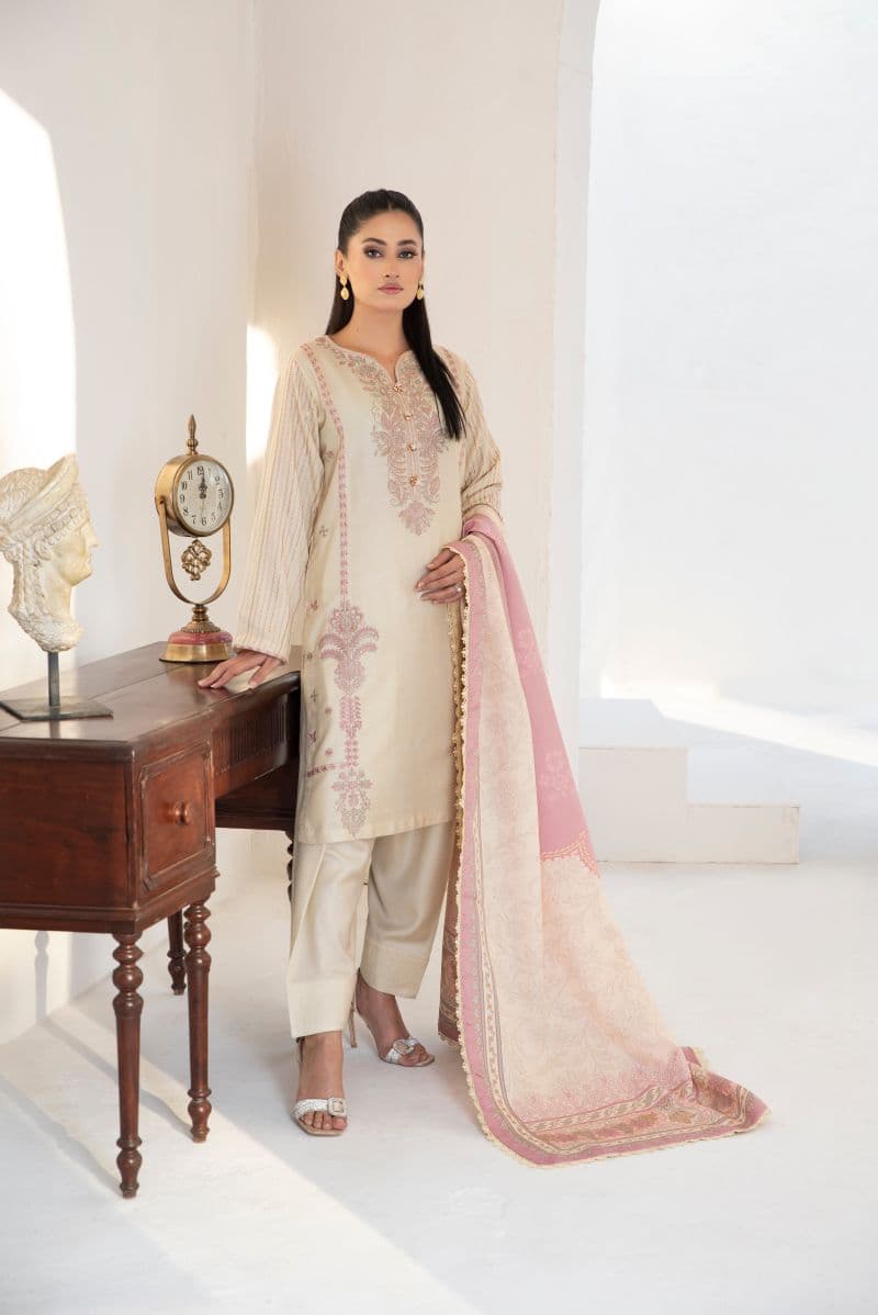Ready-to-Wear Suit thumbnail