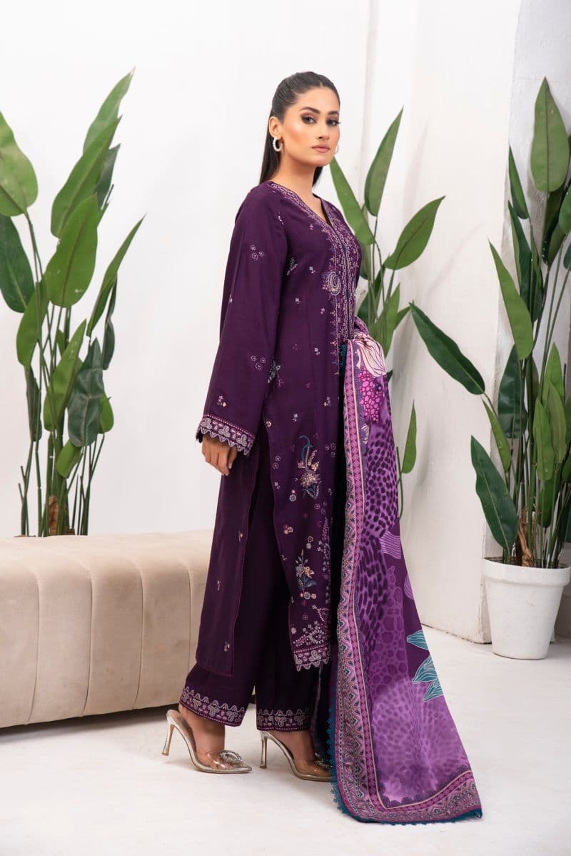 Printed Ready-to-Wear Suit thumbnail
