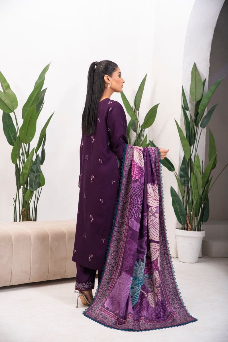Printed Ready-to-Wear Suit thumbnail