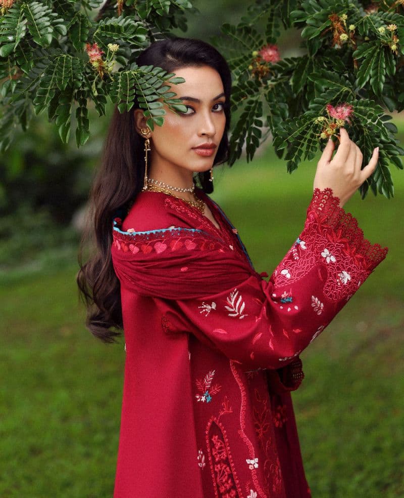 Embroidered Cambric 1 Piece Unstitched Suit