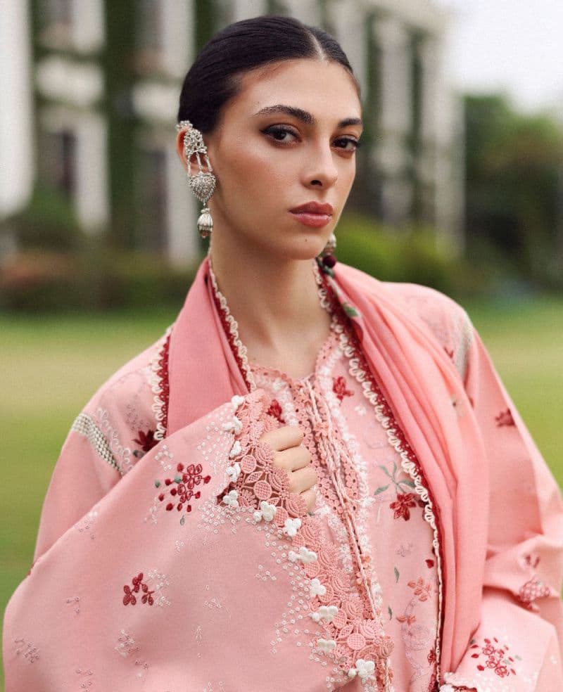 Embroidered Cambric 1 Piece Unstitched Suit