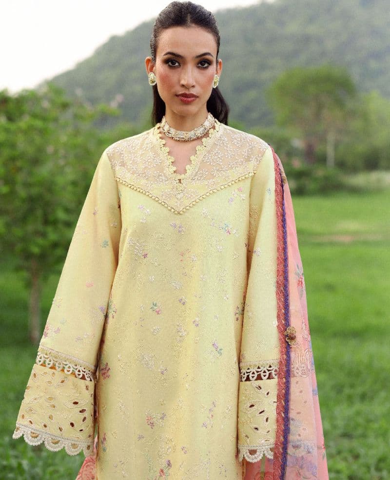 Embroidered Cambric 1 Piece Unstitched Suit