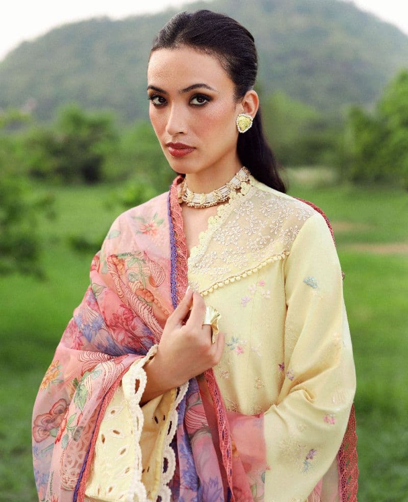 Embroidered Cambric 1 Piece Unstitched Suit