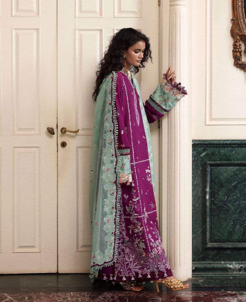 Embroidered Cambric 1 Piece Unstitched Suit