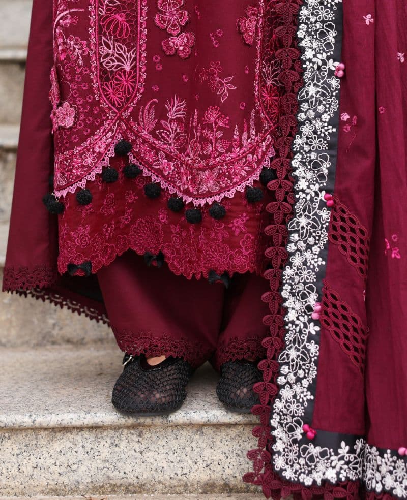 Embroidered Cambric 1 Piece Unstitched Suit