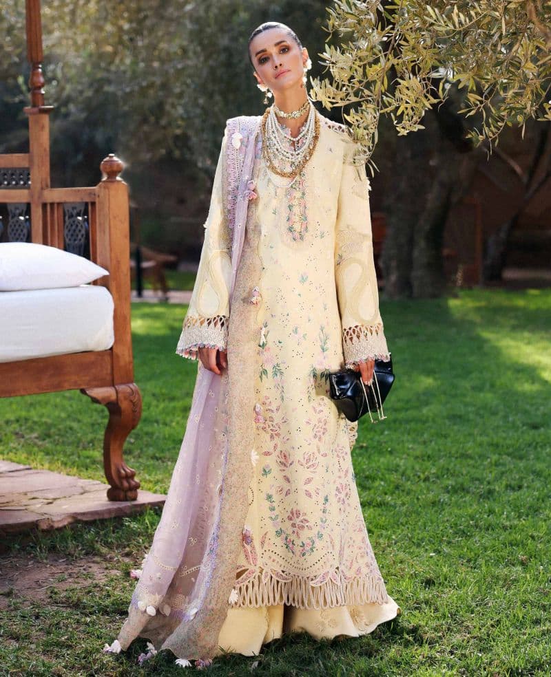 Embroidered Cambric 1 Piece Unstitched Suit thumbnail