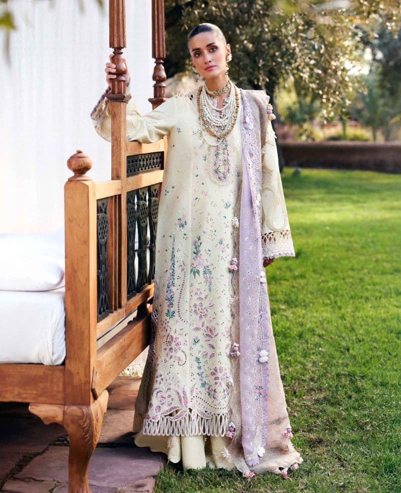 Embroidered Cambric 1 Piece Unstitched Suit thumbnail