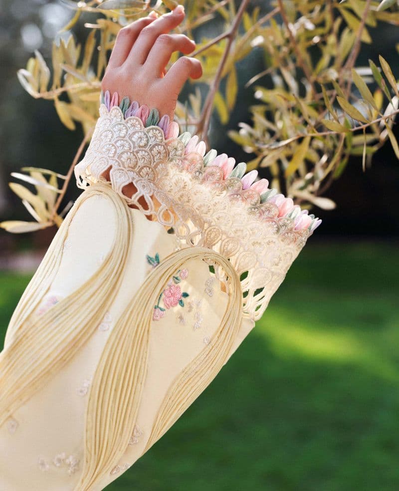 Embroidered Cambric 1 Piece Unstitched Suit thumbnail