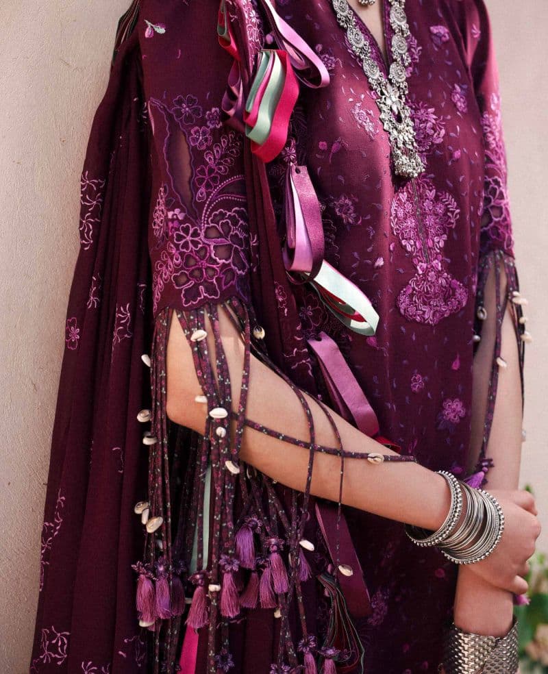 Embroidered Cambric 1 Piece Unstitched Suit